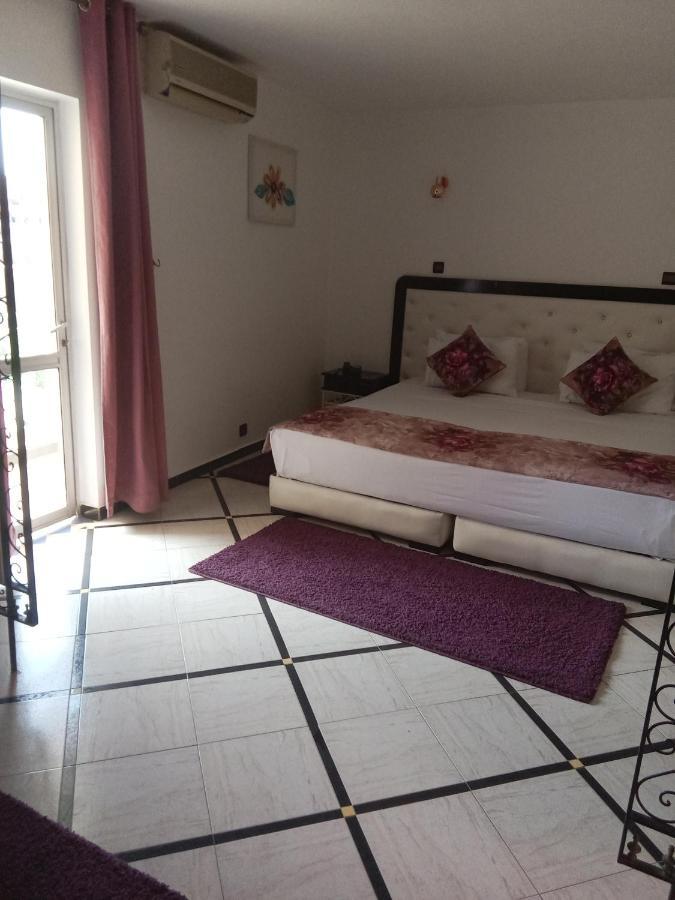 Hotel Al Kabir Marrakesh Bagian luar foto