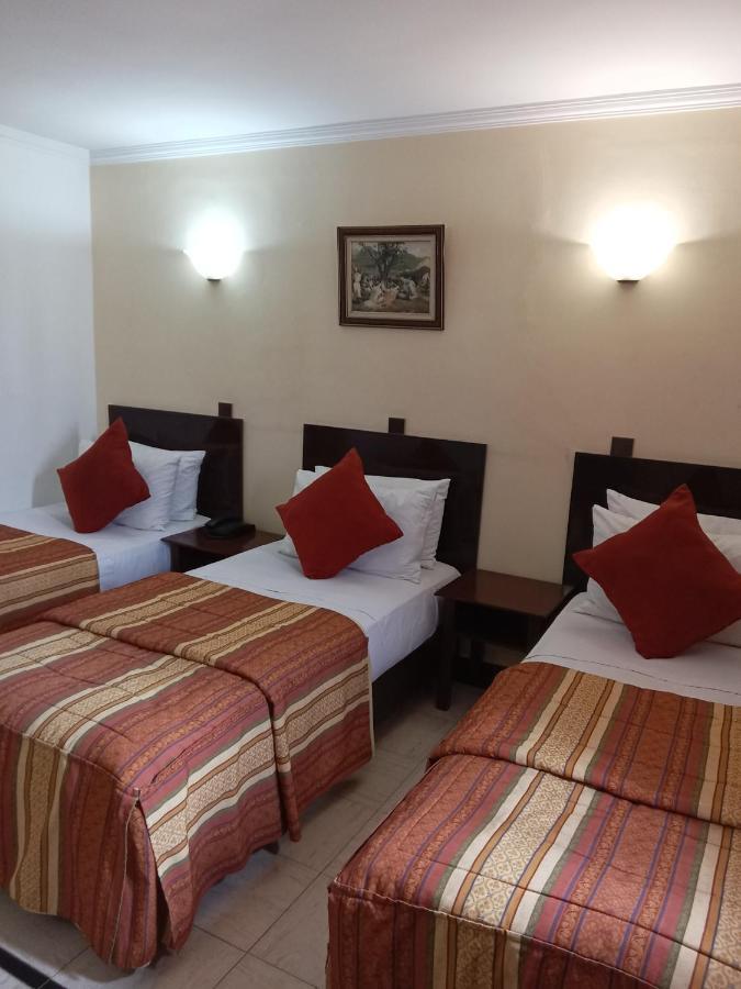 Hotel Al Kabir Marrakesh Bagian luar foto