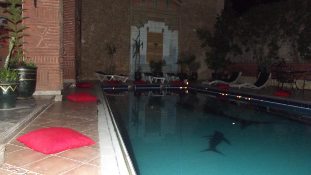 Hotel Al Kabir Marrakesh Bagian luar foto